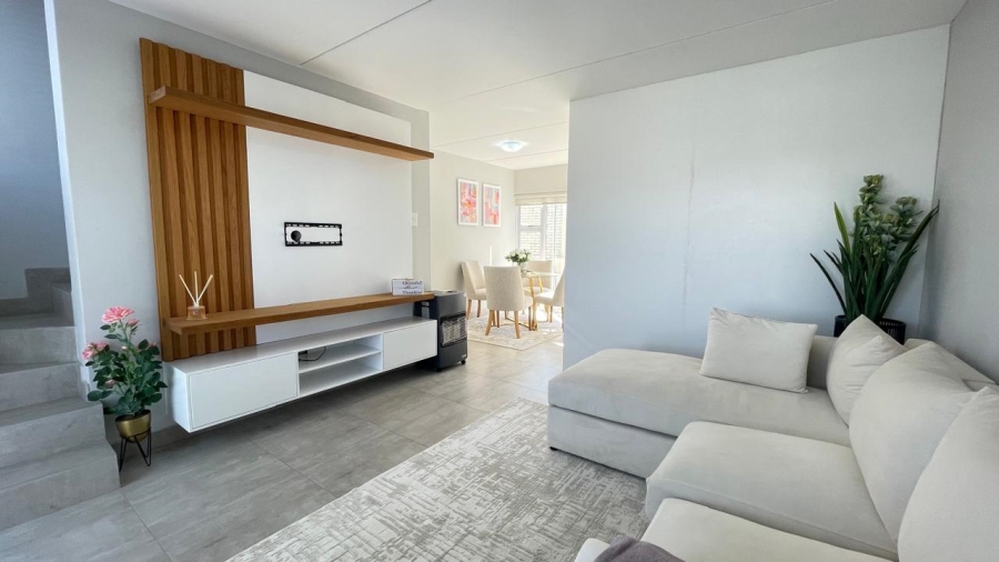 3 Bedroom Property for Sale in Nahoon Valley Park Eastern Cape